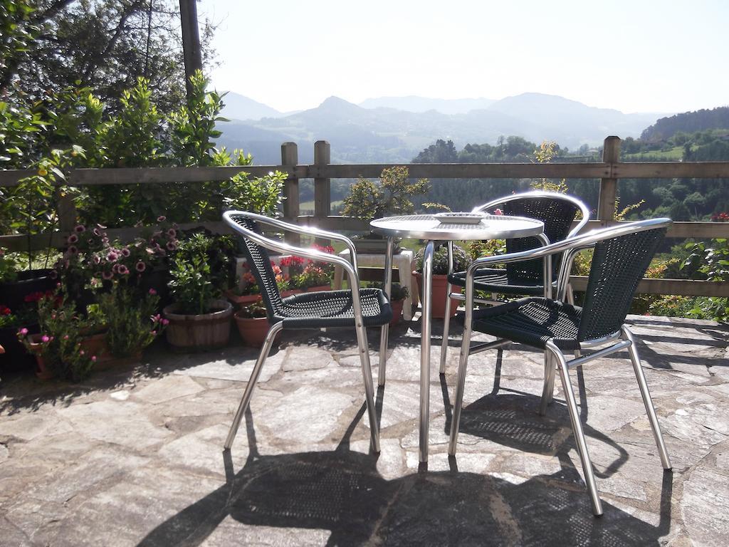 Hotel Casa Rural Madariaga à Artea Extérieur photo